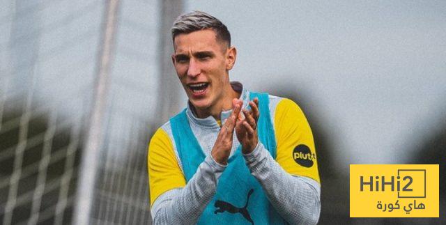 مدافع بروسيا دورتموند يرد على عرض ليفربول