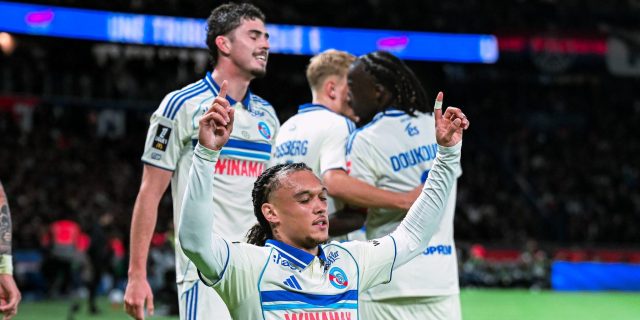 التعادل يحسم مباراة باريس و ستراسبورغ في الدوري الفرنسي