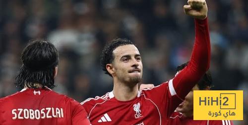 ليفربول يكتسح آينتراخت بخماسية