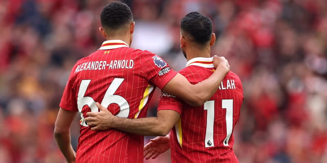 أرنولد وراء ترجع مستوى محمد صلاح..!