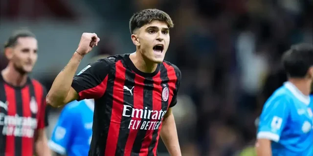 صراع بين برشلونة وأرسنال على موهبة ميلان