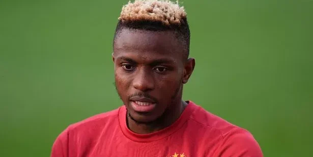 سعر فيكتور أوسيمين يحطم آمال برشلونة !