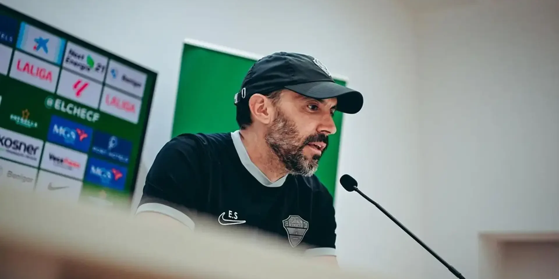 تصريح قوي من مدرب إلتشي قبل مواجهة برشلونة