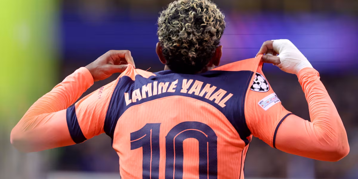 هدف لامين يامال الأفضل في الجولة الرابعة من دوري الأبطال