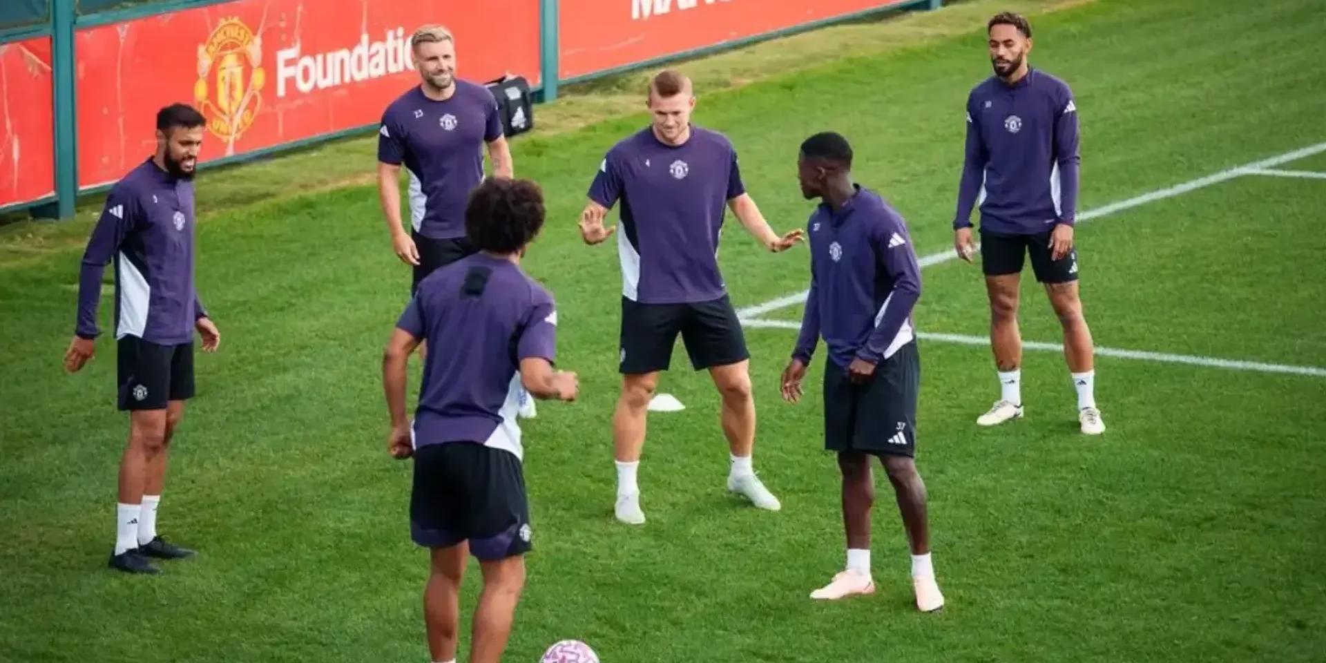 لاعبان من مانشستر يونايتد قررا الرحيل في يناير