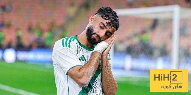 نجم الأهلي: نسعى لتحقيق نتيجة إيجابية أمام الشارقة الإماراتي