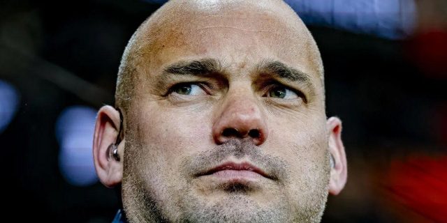 هل يحتاج ريال مدريد لهالاند في وجود مبابي؟.. شنايدر يُجيب