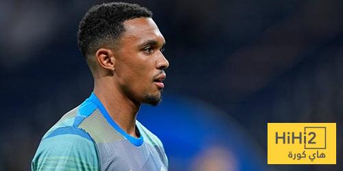 أول لاعب يؤازر أرنولد بعد إصابته !