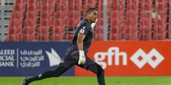 أداء سيئ بالأرقام من حارس البحرين أمام الجزائر