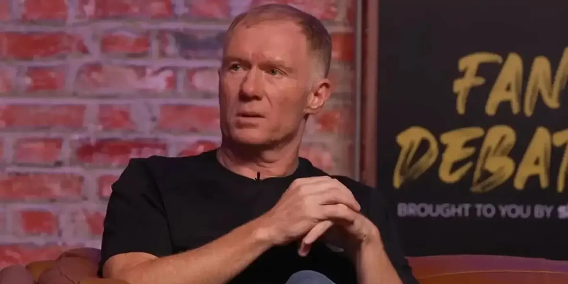 سكولز يكشف عن أسوأ صفقة في تاريخ مانشستر يونايتد