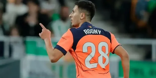 موقف برشلونة من إعارة روني باردغجي