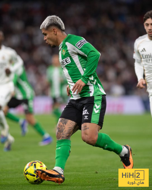 بيتيس يقلص الفارق امام ريال مدريد