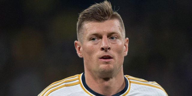 تعليق كروس على صافرات الاستهجان ضد لاعبي ريال مدريد
