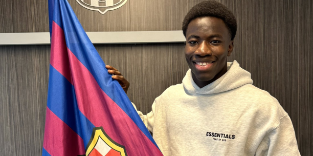 برشلونة يؤمن استمرار موهبته في لاماسيا