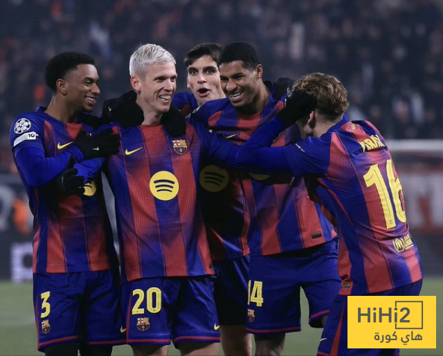 برشلونة يسعى لتجديد عقد لاعبه المتألق