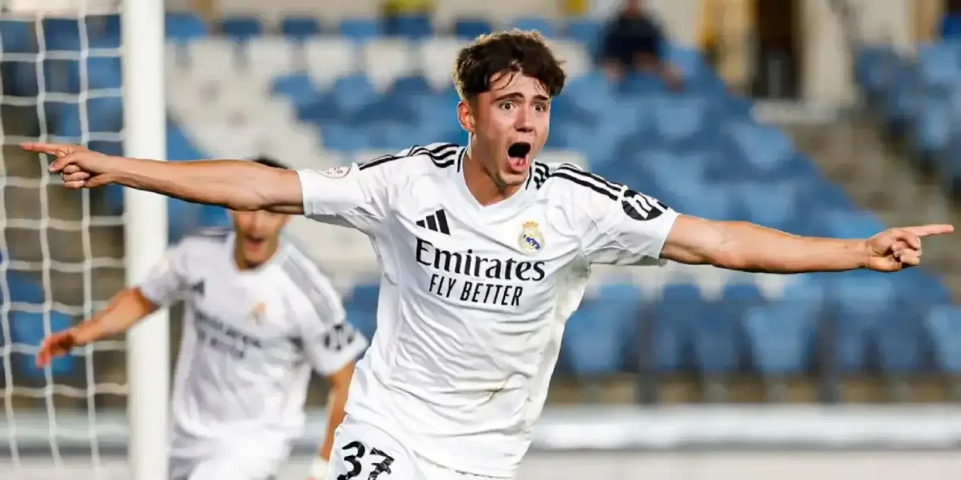 أرسنال يكثف مفاوضاته لضم مدافع أرسنال