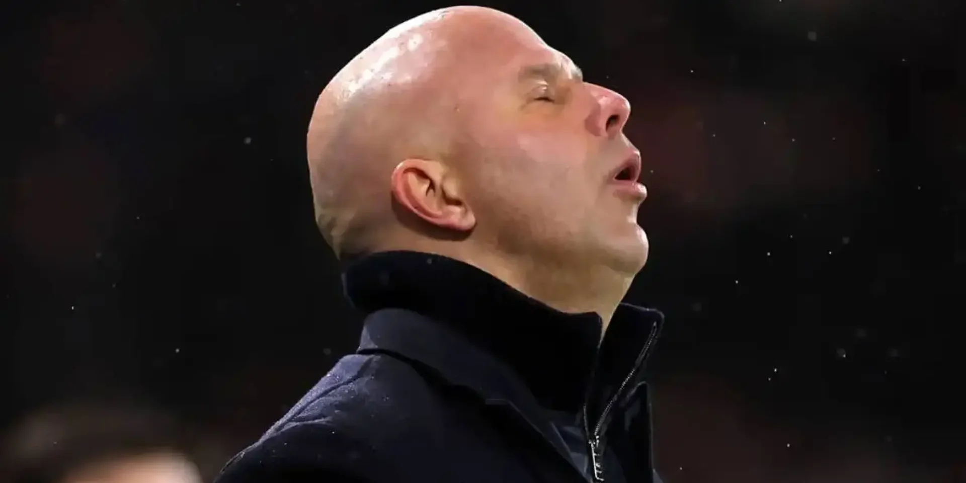 كاراغر يتوقع إقالة آرني سلوت قريبا