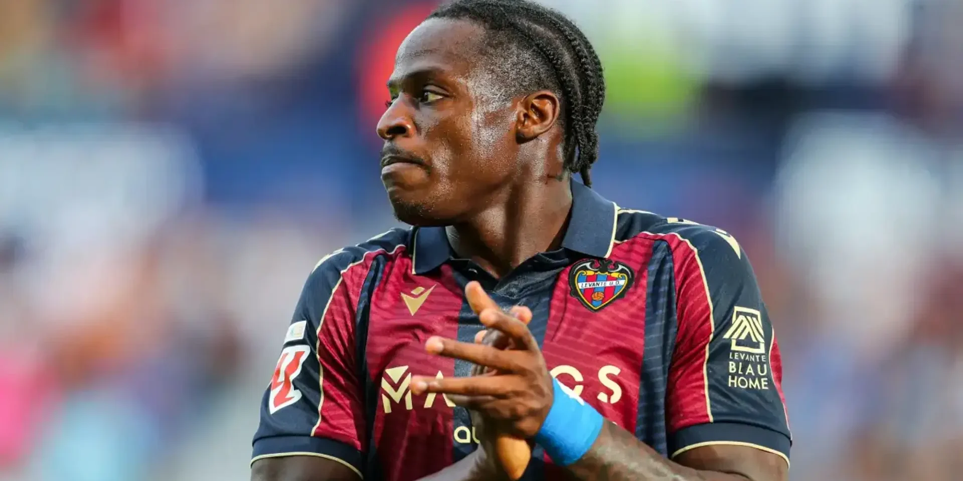 برشلونة يستبعد ضم مهاجم ليفانتي لهذا السبب
