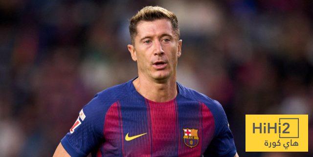 من يحدد مستقبل ليفاندوفسكي مع برشلونة.. الادارة ام المدرب ؟