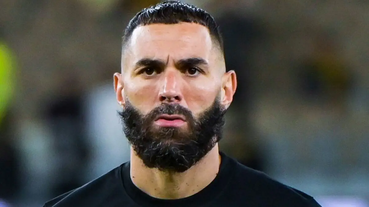 بنزيما لن يشارك مع الهلال في آسيا !