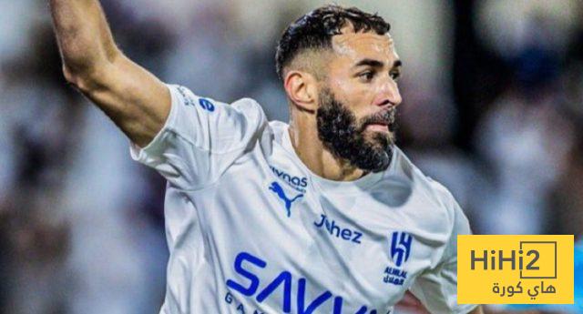 بنزيما أول من يفعلها مع الهلال !