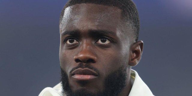 بعد استبعاد كوناتي وأوباميكانو.. صفقة دفاعية على رادار ريال مدريد