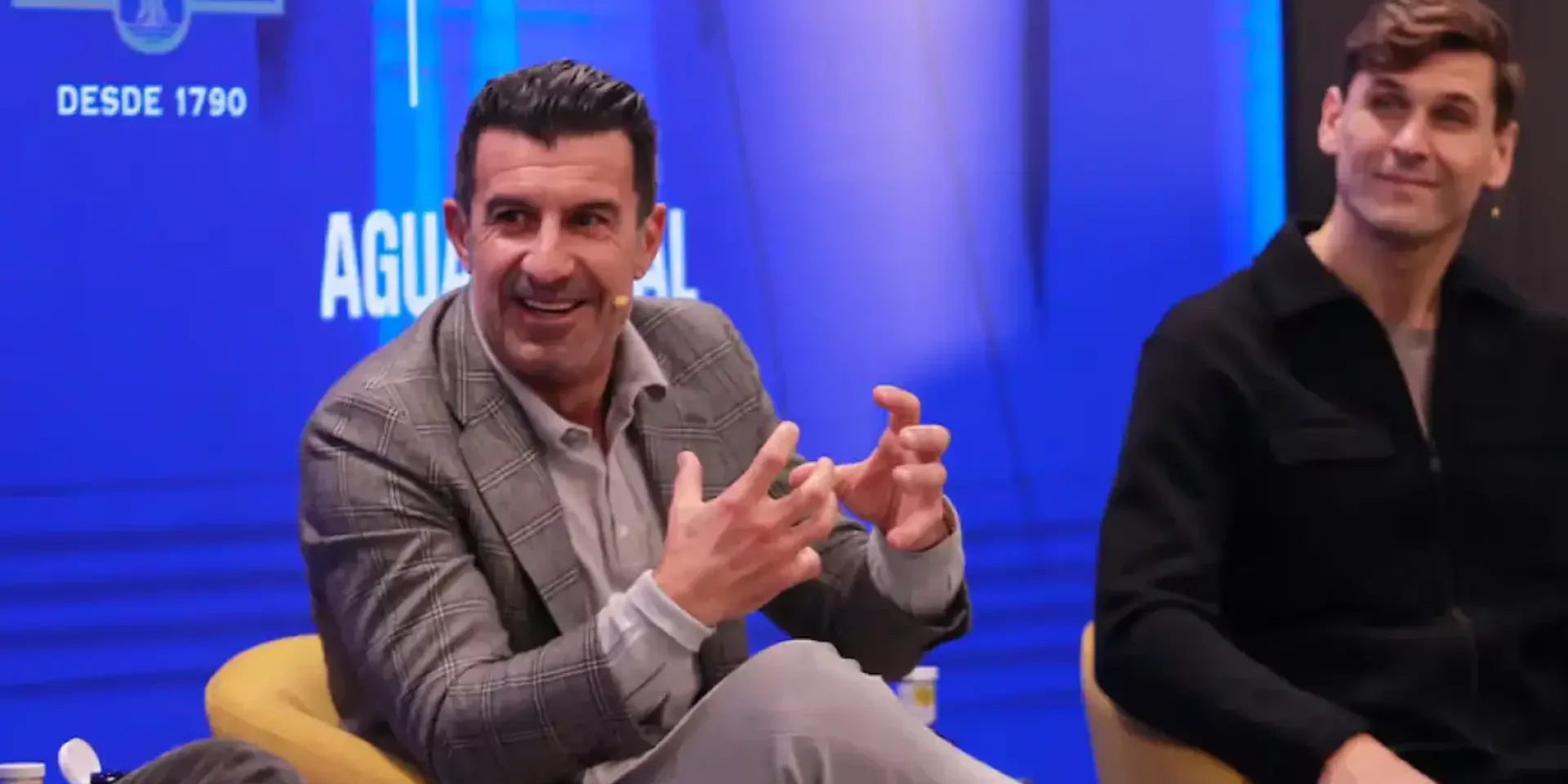 فيغو عن مدى تغيير كرة القدم: اللاعبون كانوا يدخنون بين الأشواط!