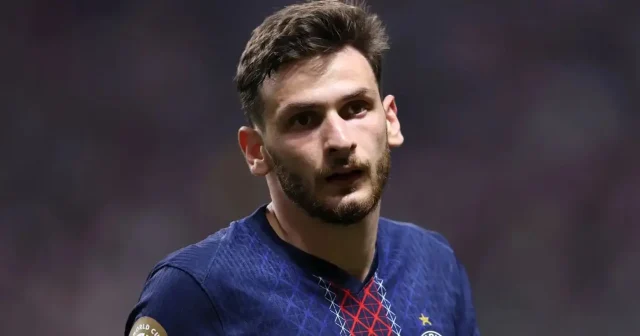 قلق في باريس سان جيرمان من إصابة كفاراتسيخيليا 1