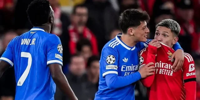 لاعب ريال مدريد السابق يدافع عن فينيسيوس
