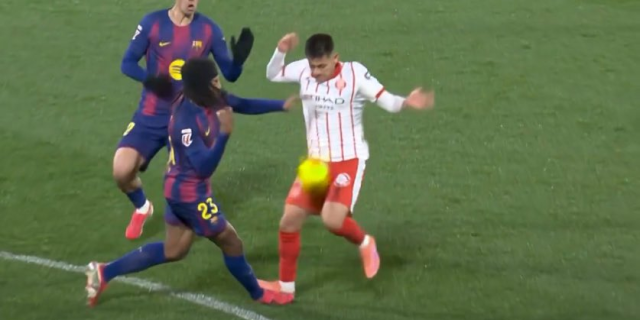 لجنة الحكام تعترف بعدم صحة هدف جيرونا الثاني امام برشلونة