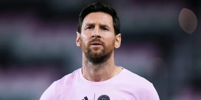 موقف ميسي من انتخابات برشلونة