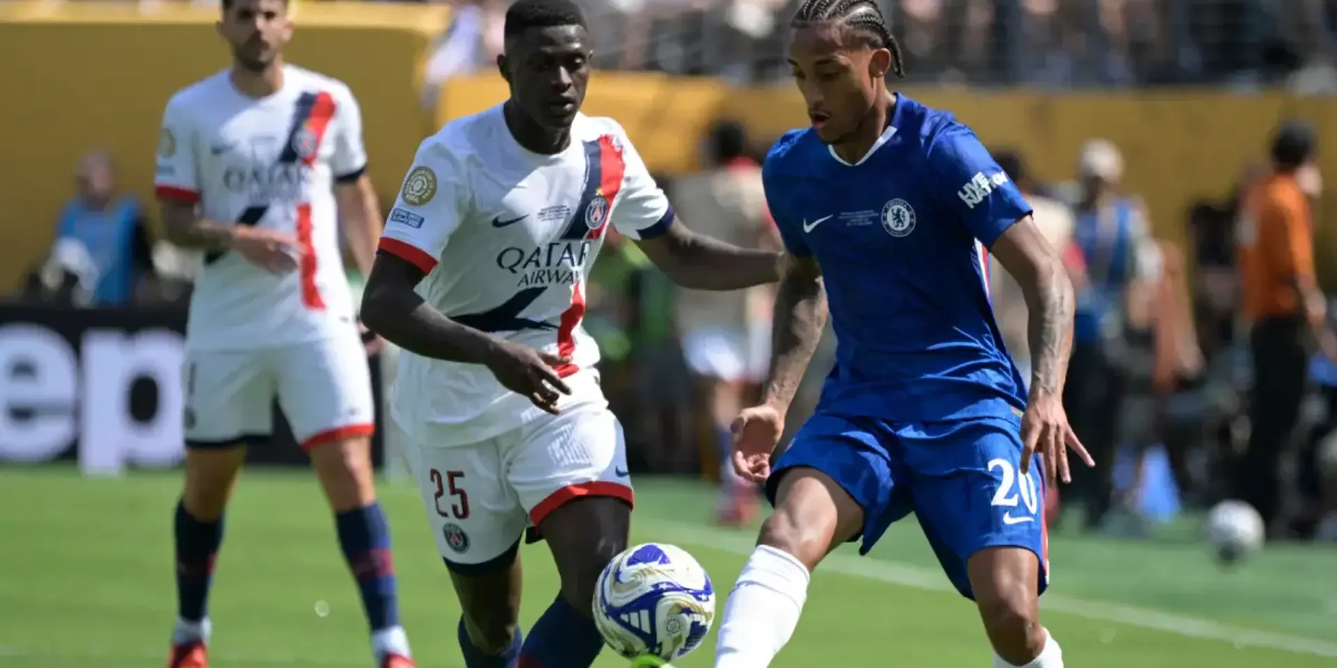 تحديد موقعد قمة تشيلسي وباريس سان جيرمان في دوري الأبطال