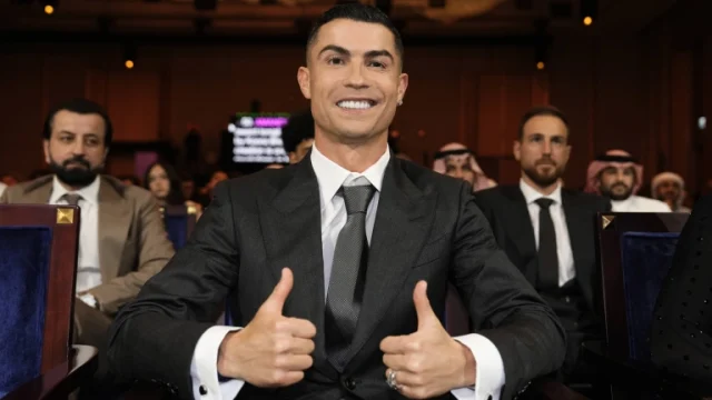 كريستيانو رونالدو يربط الماضي بالحاضر بصفقة مذهلة !