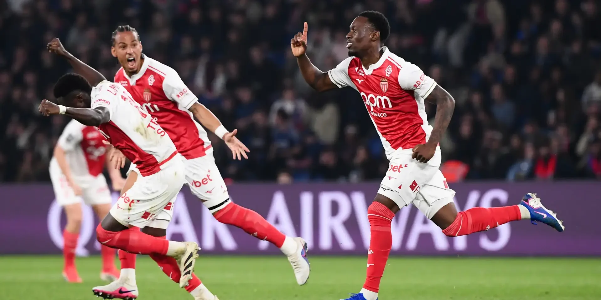 موناكو أول فريق يفعلها ضد باريس