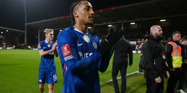 جواو بيدرو ليس هالاند!