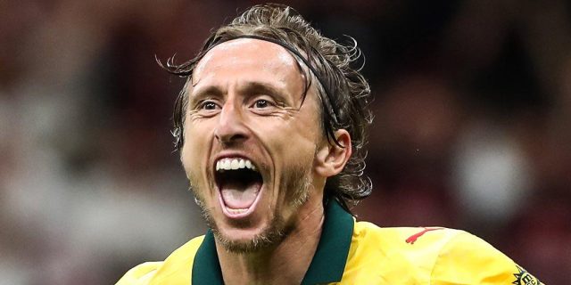 مودريتش بإمكانه اللعب 3 مواسم أخرى!