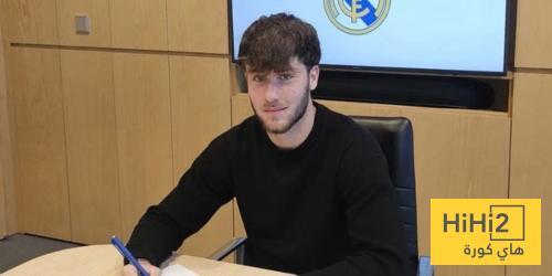 رسميا.. ريال مدريد يجدد عقد مهاجمه الشاب