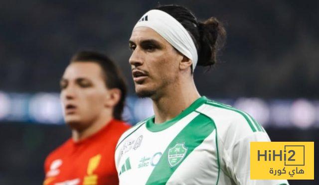 نقص حاد في عناصر الأهلي الدفاعية !