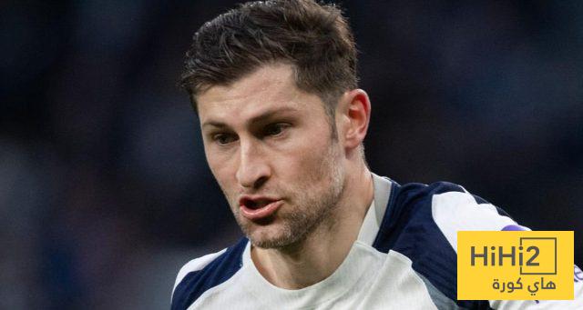 لاعب توتنهام مرشح لتدريب الفريق مؤقتًا