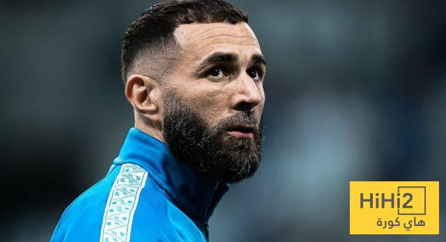 صورة تؤكد أن بنزيما لم يغير نظام الهلال !