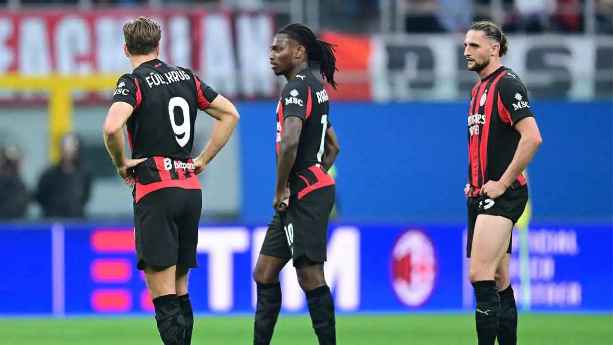 الهلال يعرض 100 مليون يورو لخطف نجم ميلان!!