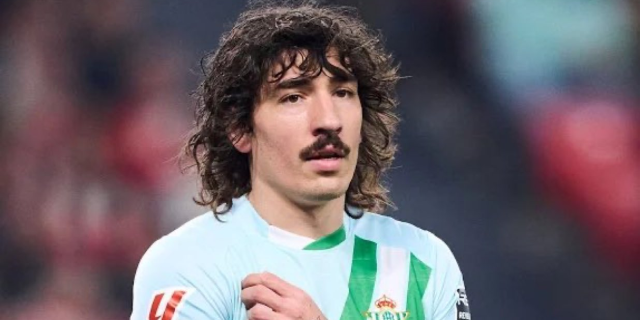 لاعب بيتيس: كنا نستحق الفوز على ريال مدريد