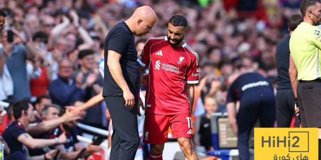 سلوت يكشف موعد عودة محمد صلاح