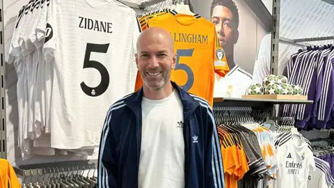 لماذا رفض زيدان العودة إلى ريال مدريد؟