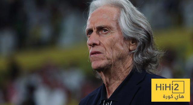 خيسوس يعتمد على ثلاثي ثابت لإيقاف الهلال !