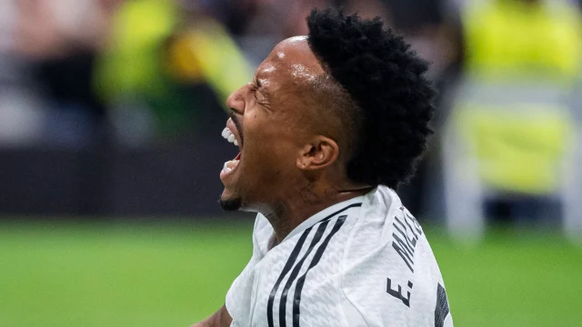 إصابات مدافعي ريال مدريد تبدأ قبل توقيع العقود !