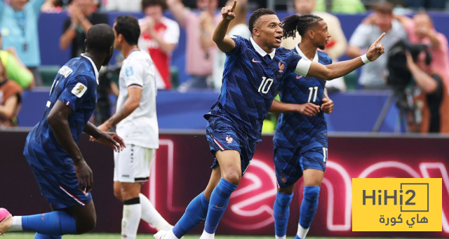 مبابي رابع أصغر لاعب يشارك في 100 مباراة دولية