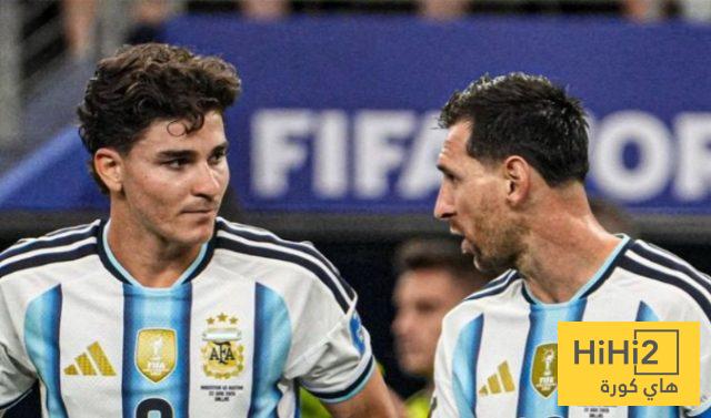 ألفاريز استشار ميسي قبل اتخاذ موقفه من برشلونة