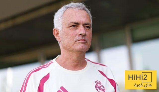 شكل العلاقة بين مورينيو وبينتوس داخل ريال مدريد