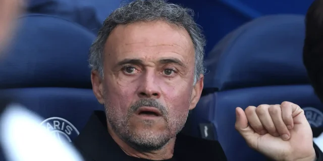 إنريكي يهدد نجم باريس سان جيرمان على طريقة مبابي..!